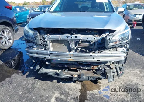 2015 Subaru Outback 2.5I Premium z USA, uszkodzony, nr VIN 4S4BSBDC1F3266861